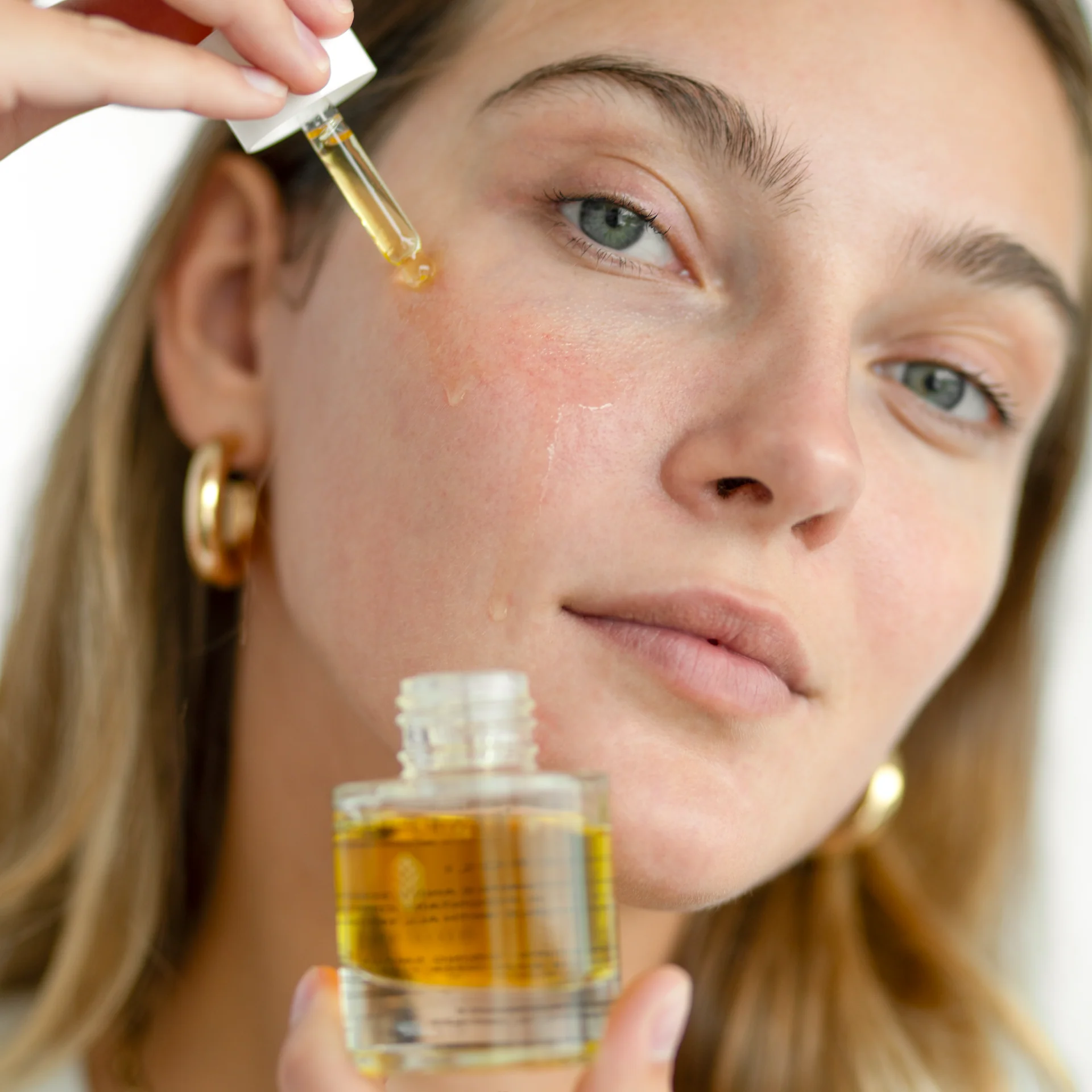 Flora Elixir Botanic Facial Oil alternate view